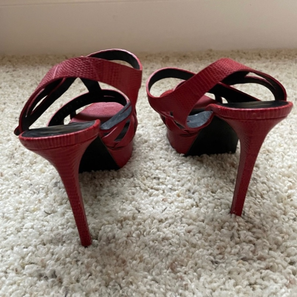 Saint Laurent Red Strappy Textured Leather Platform Heels - Picture 7 of 7